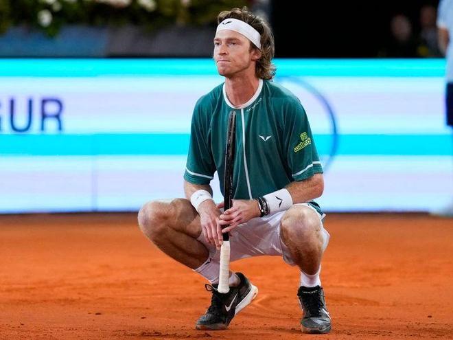 意放弃未来 意放弃未来