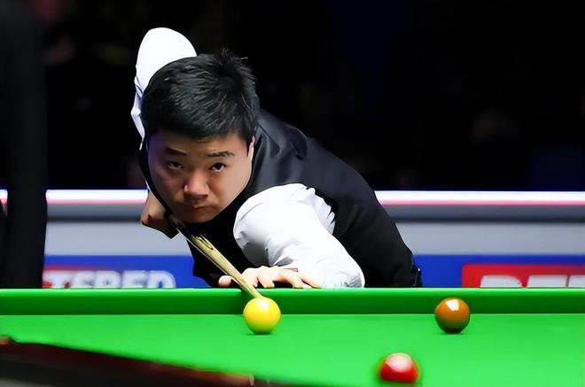 球员出现在 球员出现在