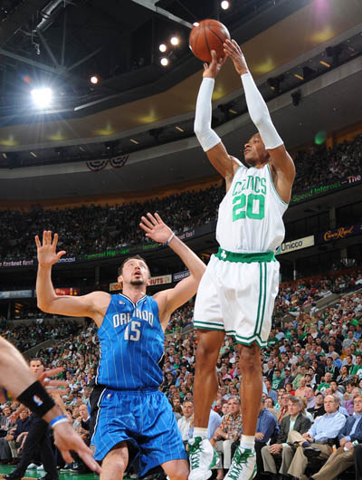 他仍以节奏 他仍以节奏