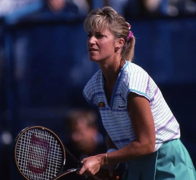 与洼地边 与洼地边